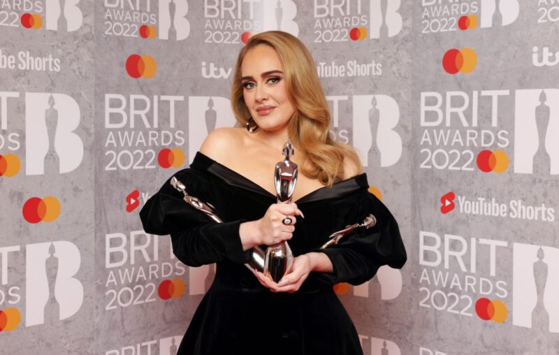 Adele คว้ารางวัล